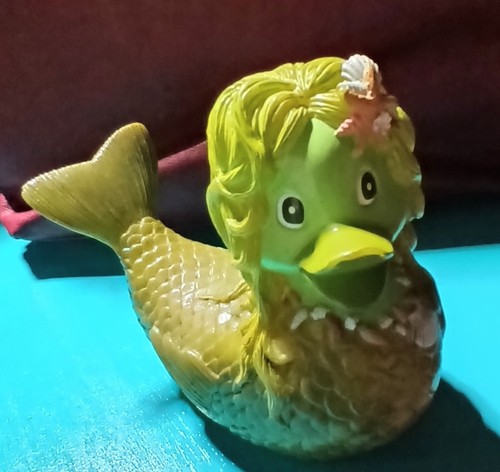 Rubba ducks merduck - merduck, goddess